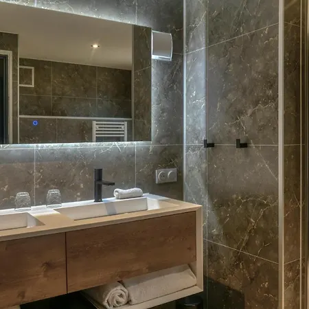 La Bastide 1767 De Charme Avec Piscine 15x5, Climatisation, 4 Chambres, Cuisine Exterieur ヴィラ *