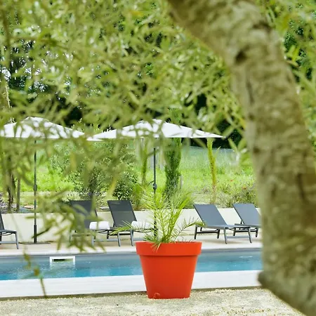 La Bastide 1767 De Charme Avec Piscine 15x5, Climatisation, 4 Chambres, Cuisine Exterieur * Saint-Mont