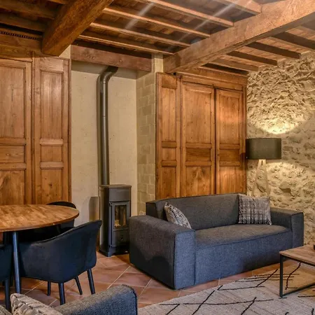 La Bastide 1767 De Charme Avec Piscine 15x5, Climatisation, 4 Chambres, Cuisine Exterieur *